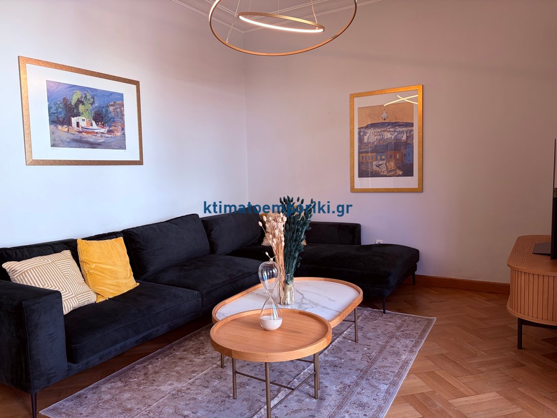 Apartment in Sunoikia Kolonakiou, 1st District of Athens, Athens 5 - 18232057