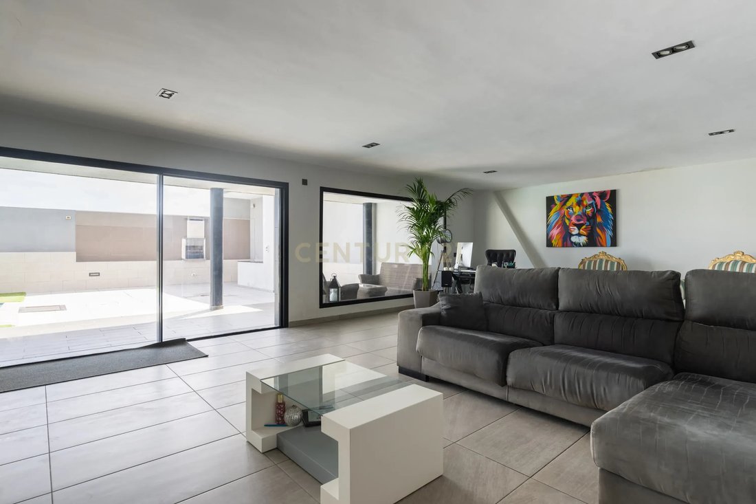 Villa in Telde, Canary Islands, Spain 3 - 18227204