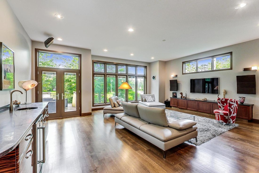 House in Elmhurst, Illinois, United States 4 - 18230936