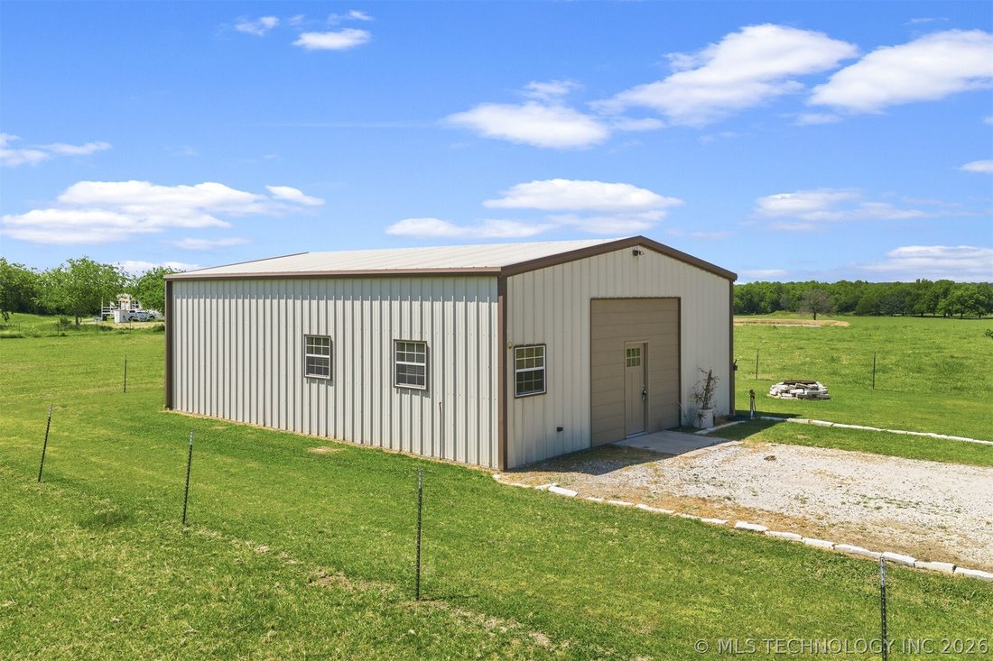 House in Lone Grove, Oklahoma, United States 3 - 18225782