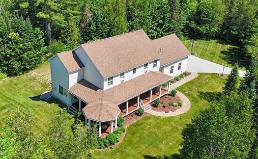 House in Glenburn, Maine, United States 1