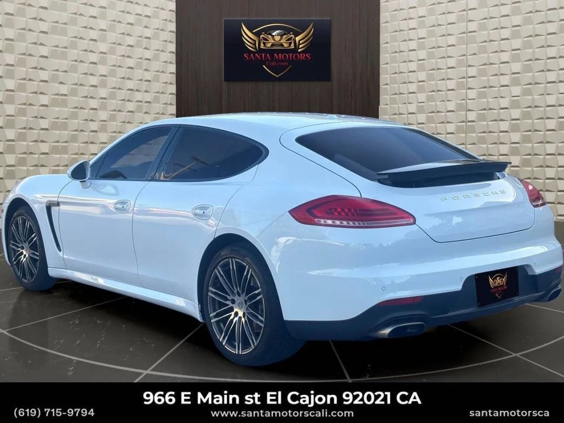 Sedan in El Cajon, CA, United States 4 - 18232860