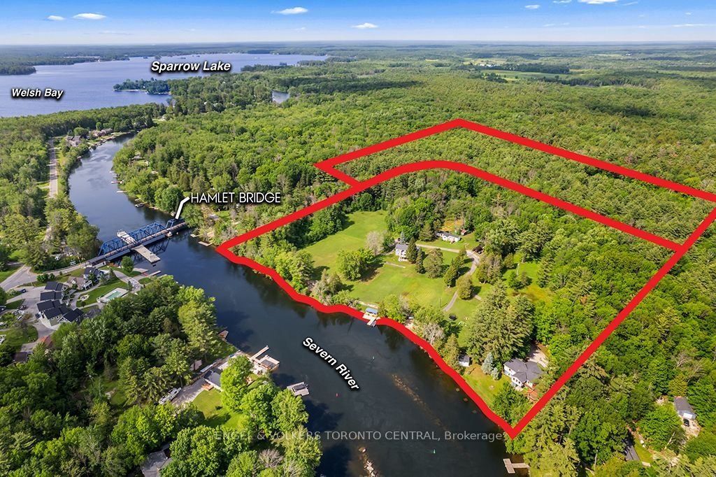 House in Gravenhurst, Ontario, Canada 1 - 18230604