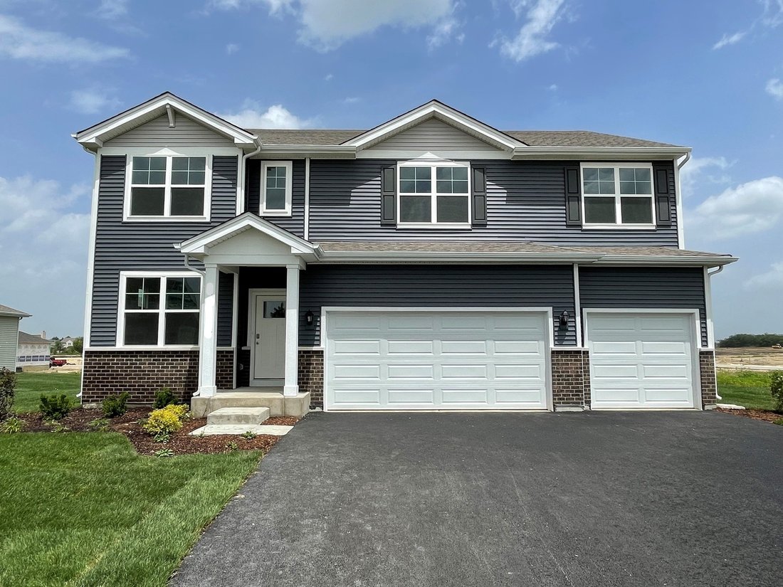 House in Huntley, Illinois, United States 1 - 18227015