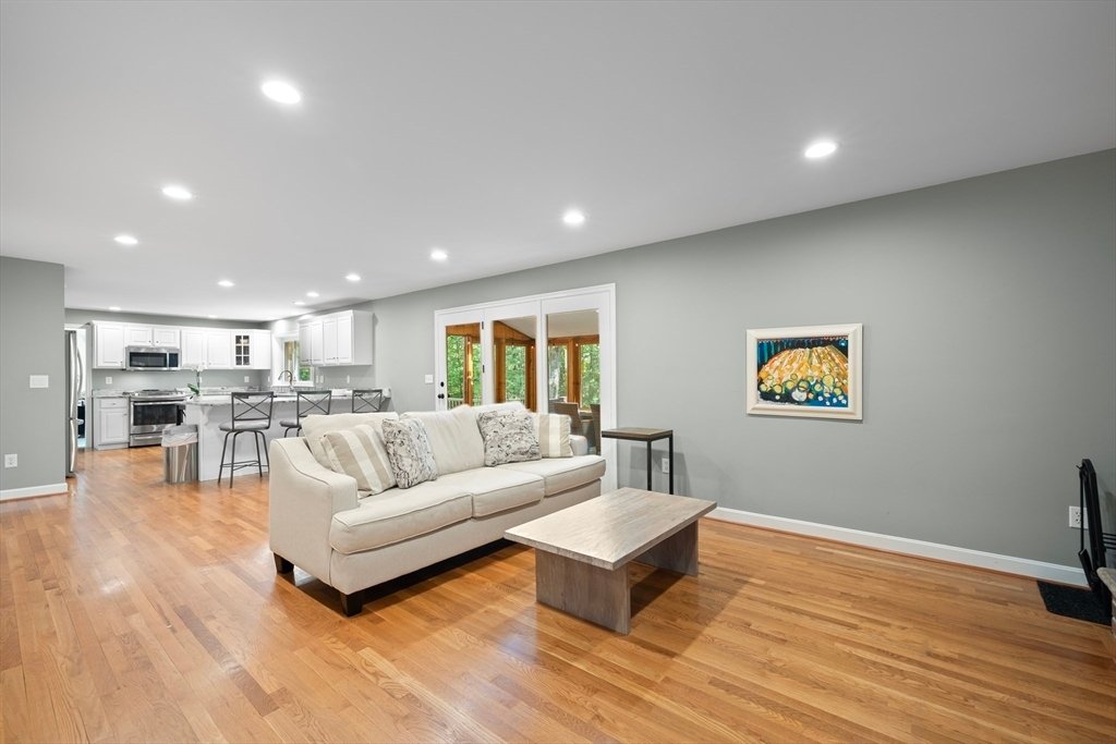 House in Boxford, Massachusetts, United States 3 - 18228936