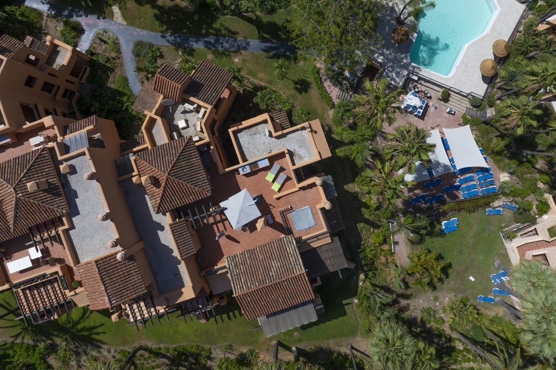 Penthouse in San Pedro de Alcantara, Andalusia, Spain 1 - 18230667
