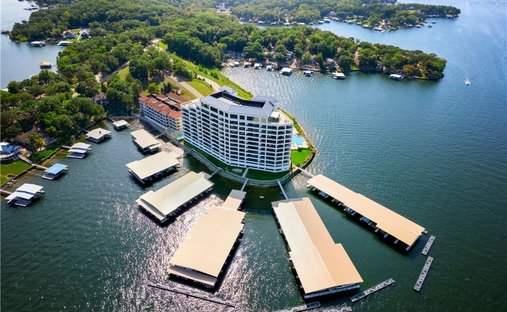 Condo in Sunrise Beach, Missouri, United States 1
