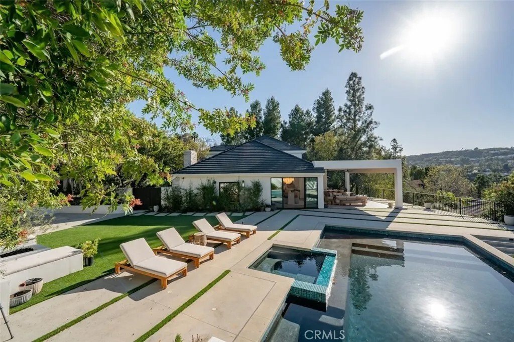 House in Los Angeles, California, United States 1 - 17304425