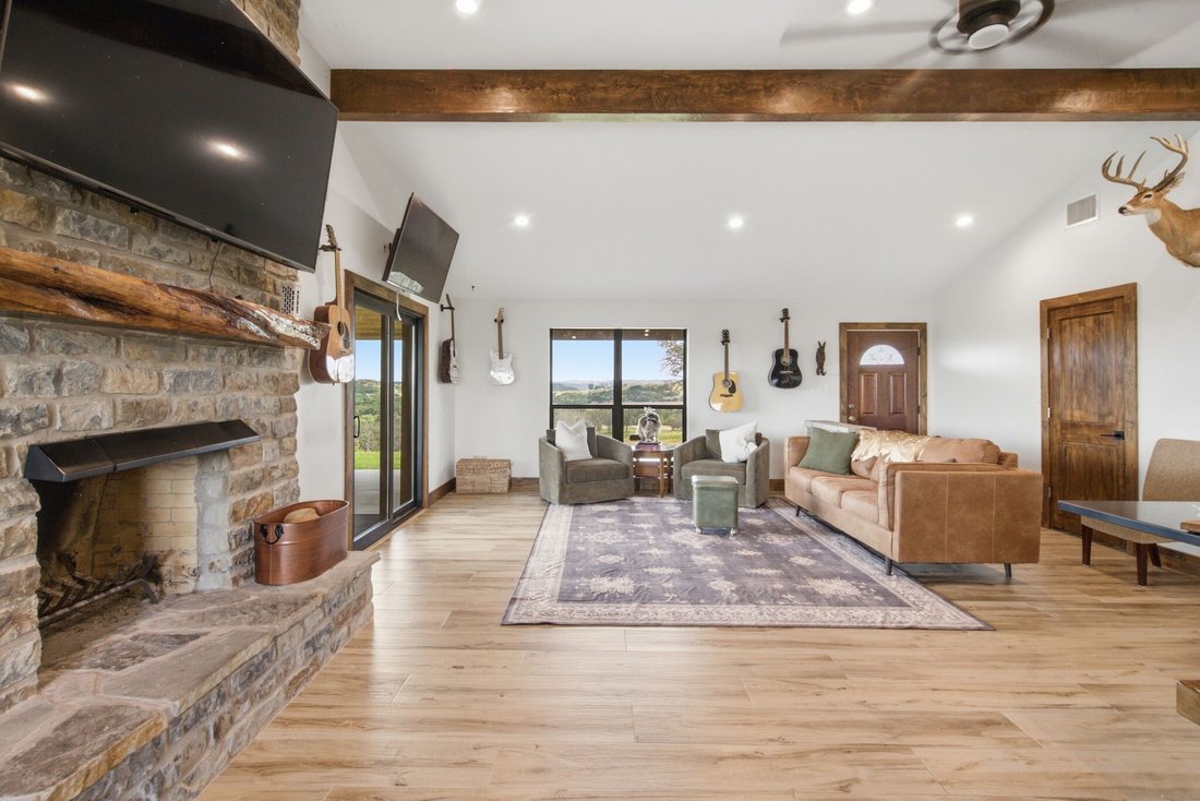 House in Stephenville, Texas, United States 5 - 18226801