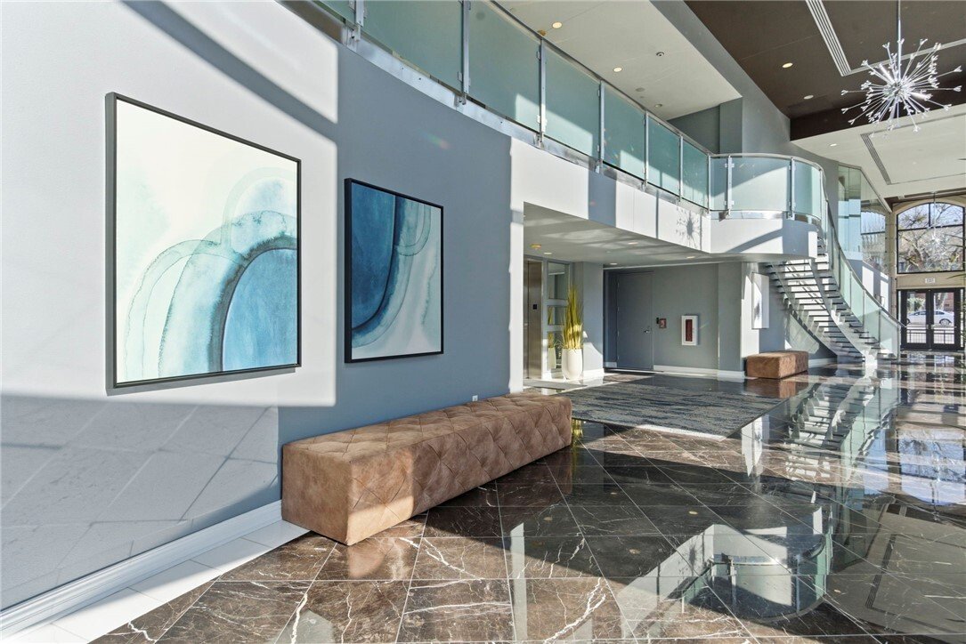 Condo in Fayetteville, Arkansas, United States 4 - 18225774