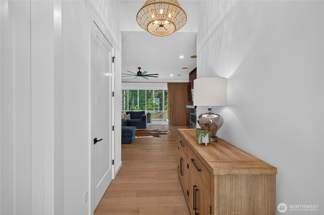 House in Black Diamond, Washington, United States 3 - 18229407