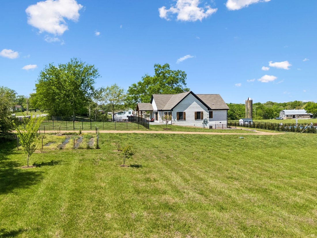 House in Columbia, Tennessee, United States 1 - 18230301