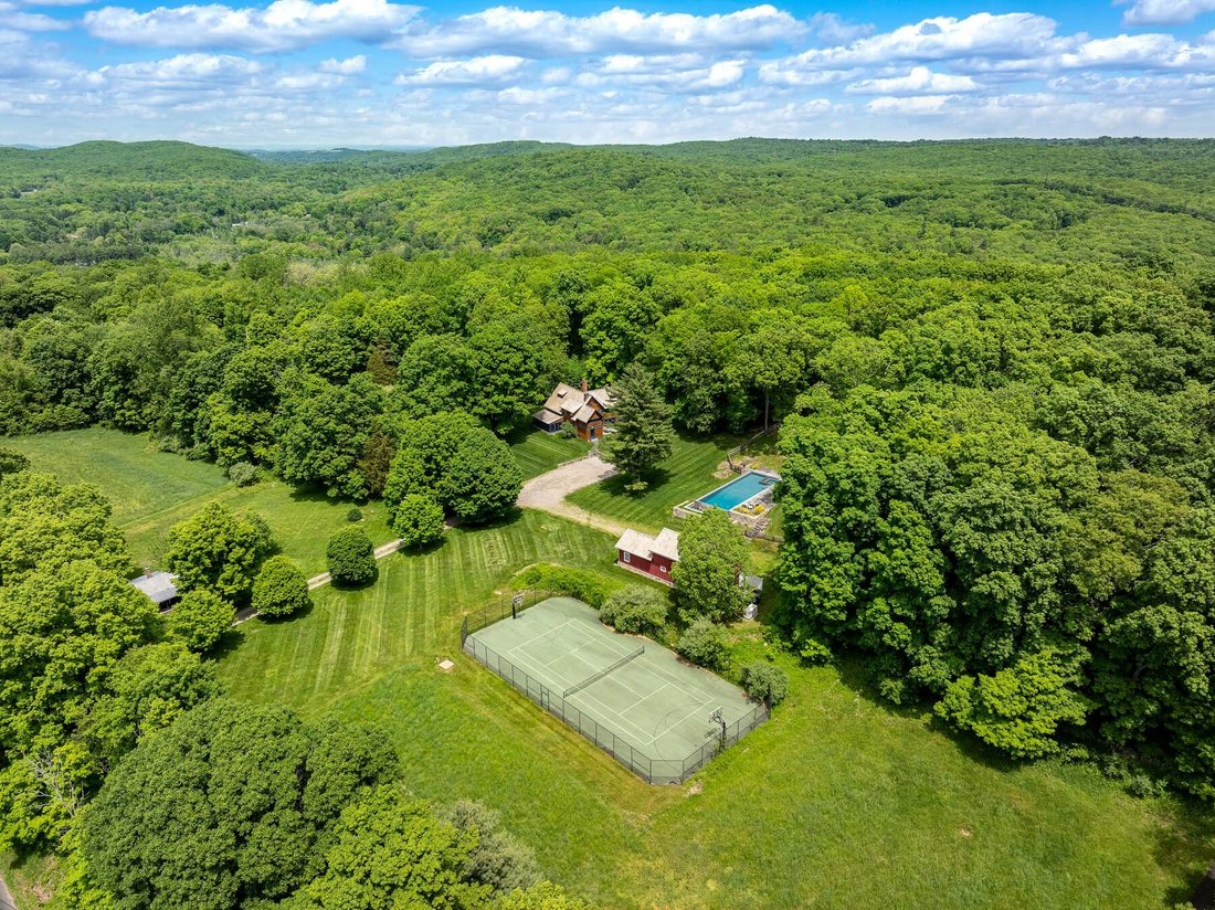 House in Redding, Connecticut, United States 5 - 18232755
