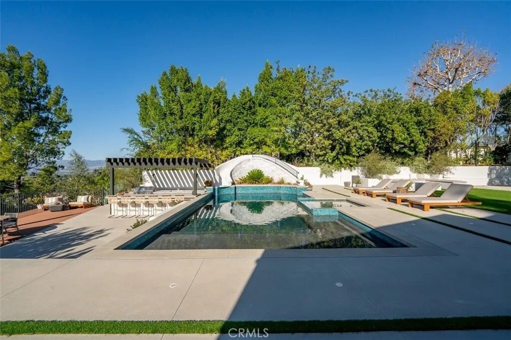 House in Los Angeles, California, United States 5 - 17304425