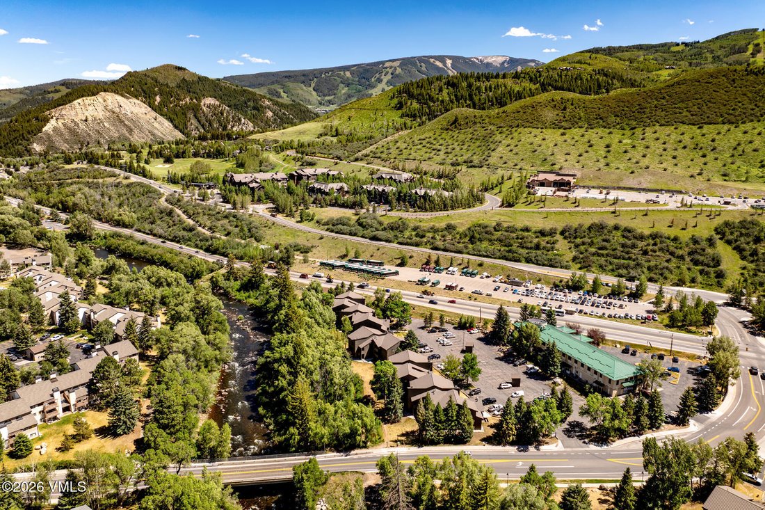Condo in Avon, Colorado, United States 2 - 18230580