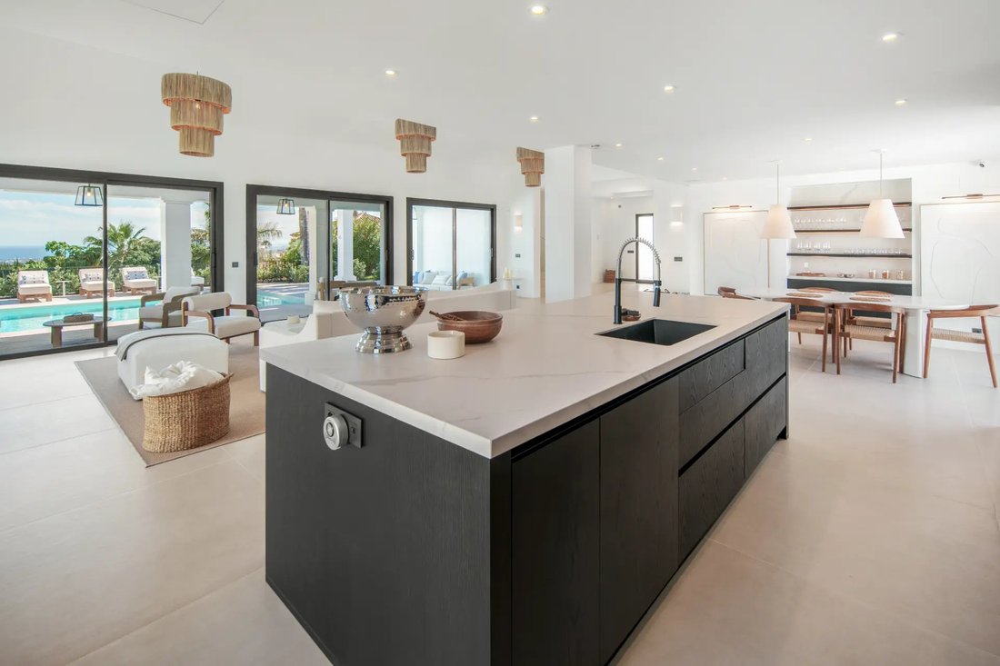 Villa in Benahavis, Andalusia, Spain 3 - 18229882