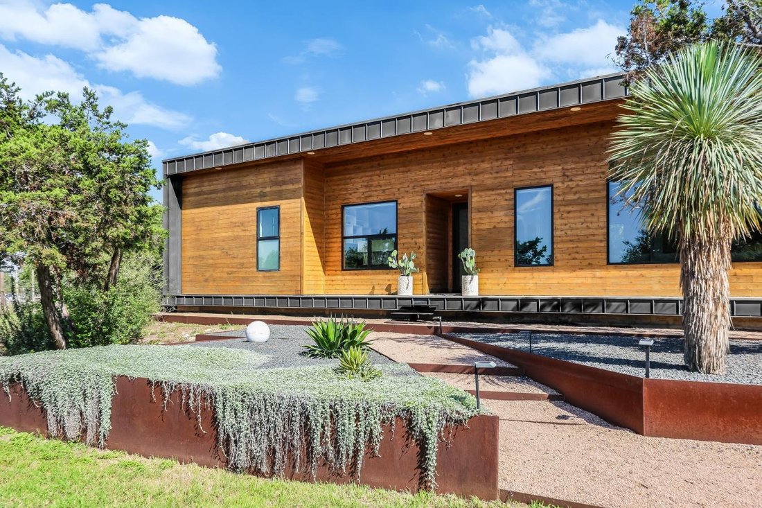 House in Austin, Texas, United States 4 - 18230973