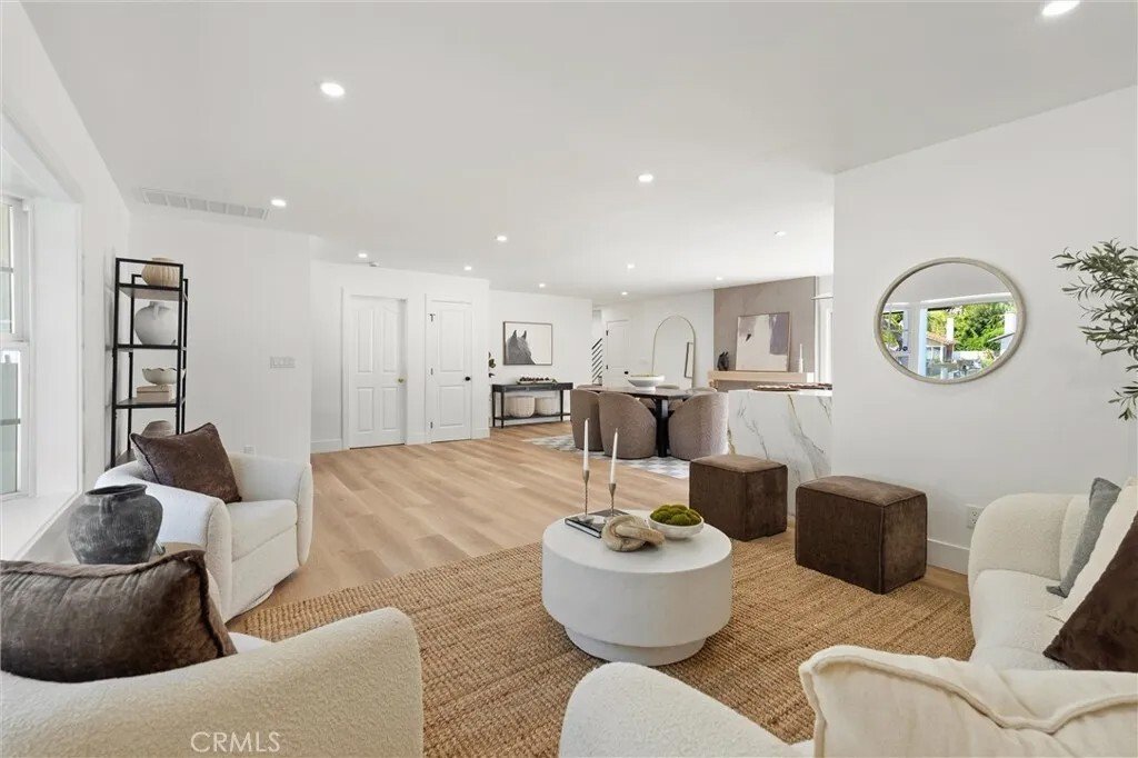 House in Orange, California, United States 5 - 18226015