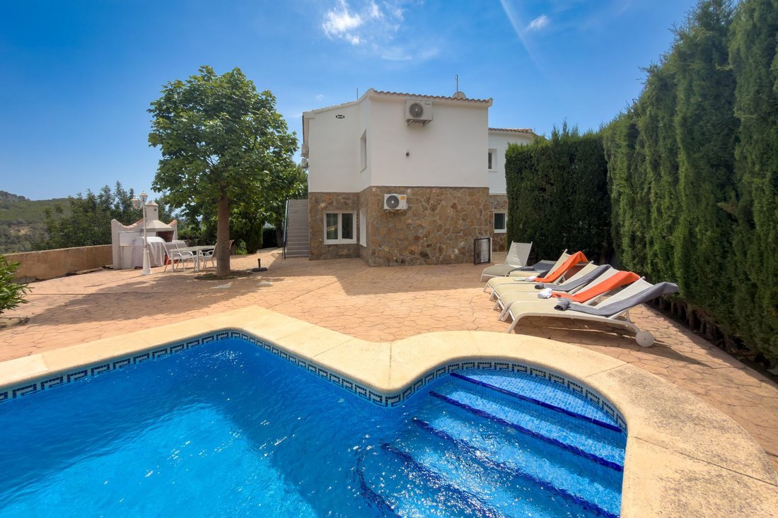 Chalet in Calp / Calpe, Valencian Community, Spain 4 - 18233588