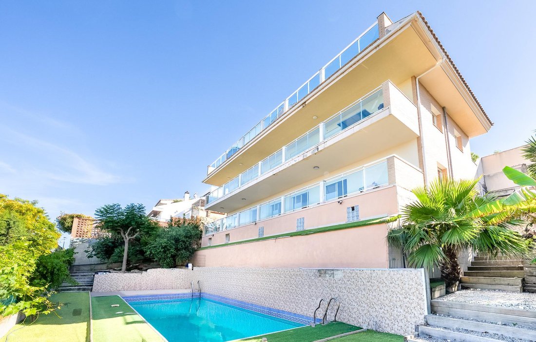 Villa in Salou, Catalonia, Spain 4 - 18226056