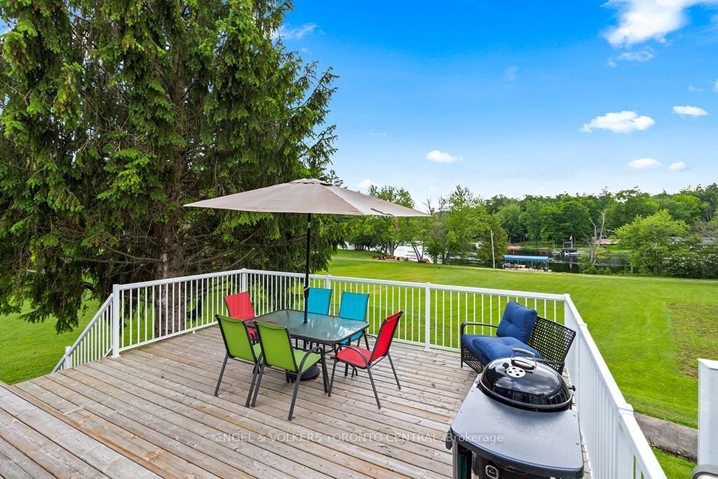 Gravenhurst, Ontario, Canada 4 - 18230614