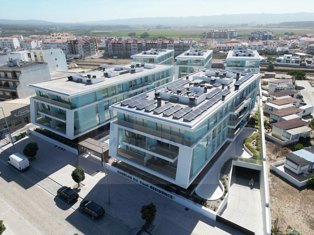 Apartment in Sao Martinho do Porto, Leiria District, Portugal 1 - 18230938