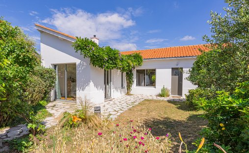 House in Atlantis-Gournerie-Bergerie-Les Villages, Saint-Herblain, France 1