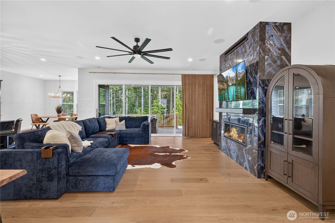 House in Black Diamond, Washington, United States 4 - 18229407