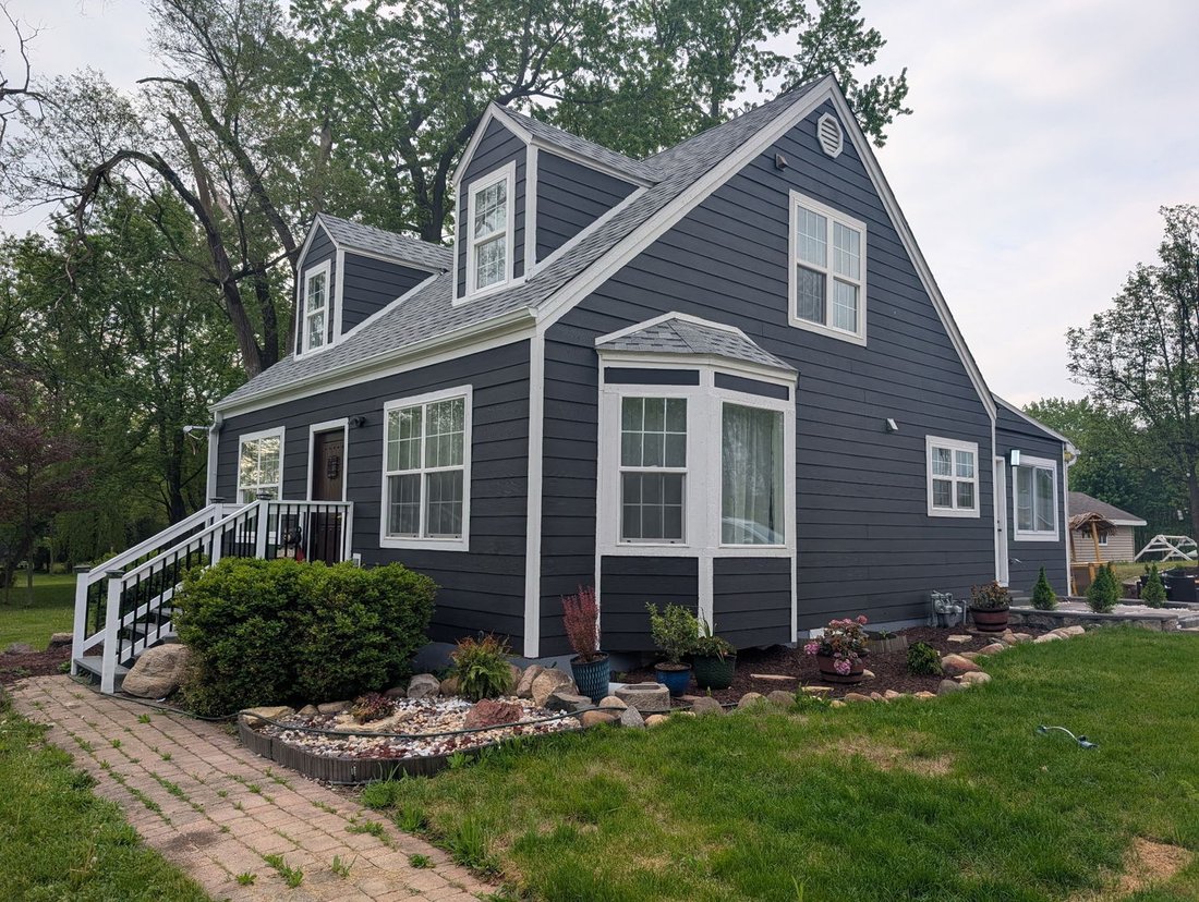 House in Cary, Illinois, United States 1 - 18233711