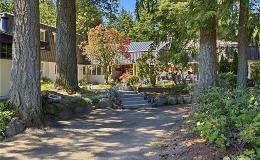 House in Port Orchard, Washington, United States 1