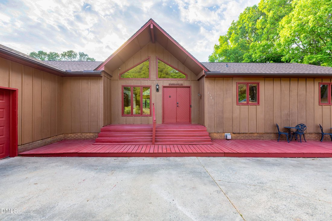 House in Saxapahaw, North Carolina, United States 1 - 18225883