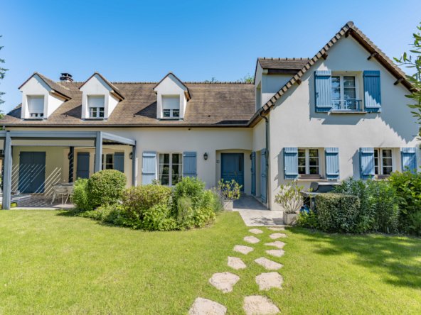 House in Saint-Remy-l'Honore, Ile-de-France, France 3 - 16099186