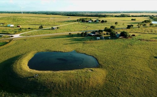 Farm Ranch in Hubbard, Texas, United States 1