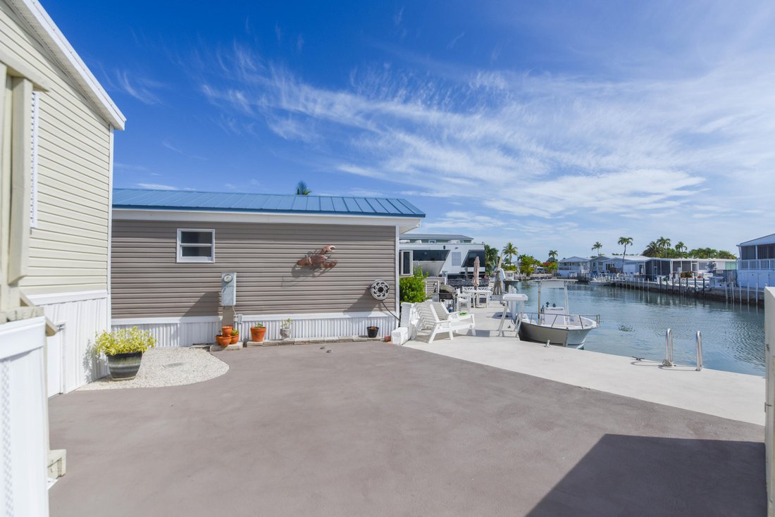 Big Pine Key, Florida, United States 2 - 18231773