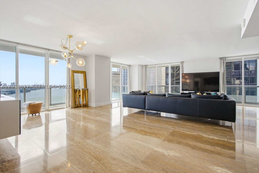Condo in Miami, Florida, United States 1 - 18226343