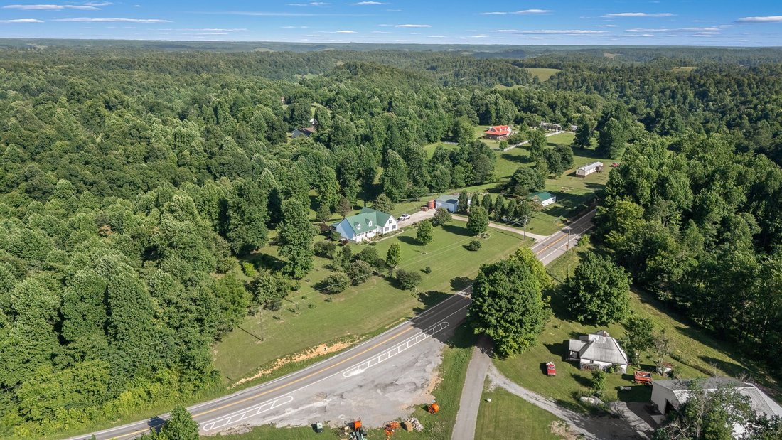 House in Shelbyville, Tennessee, United States 4 - 18226375