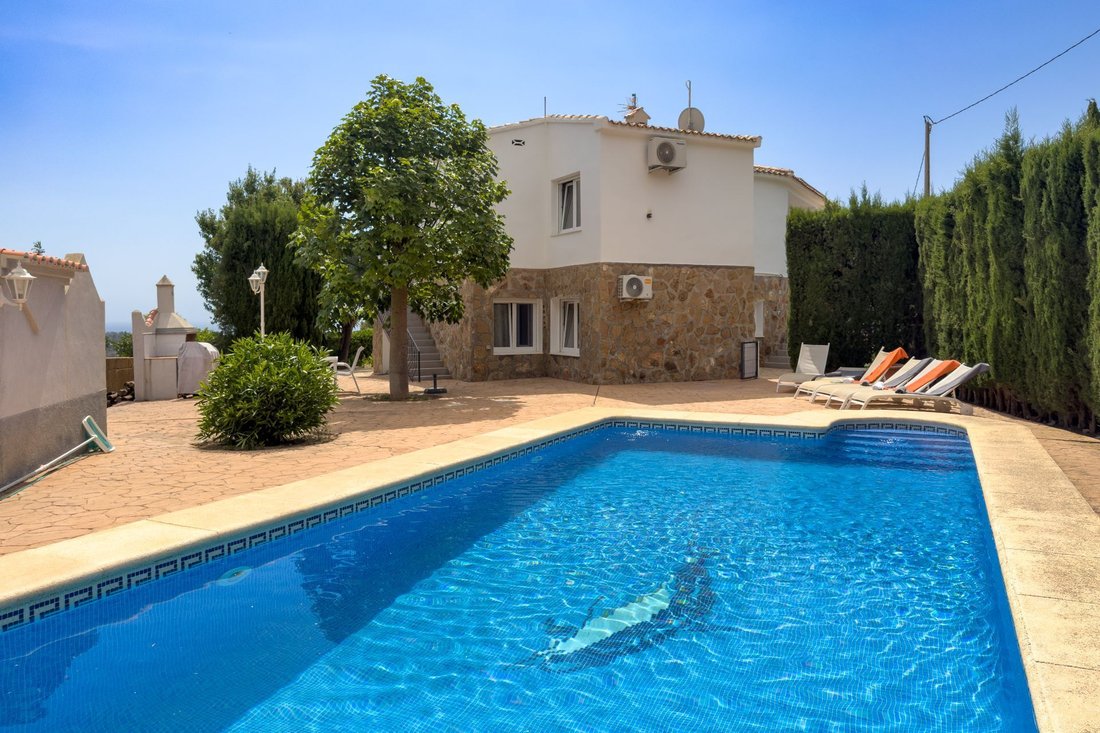 Chalet in Calp / Calpe, Valencian Community, Spain 5 - 18233588