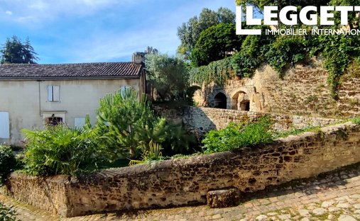 House in Saint-Sulpice-de-Faleyrens, Nouvelle-Aquitaine, France 1