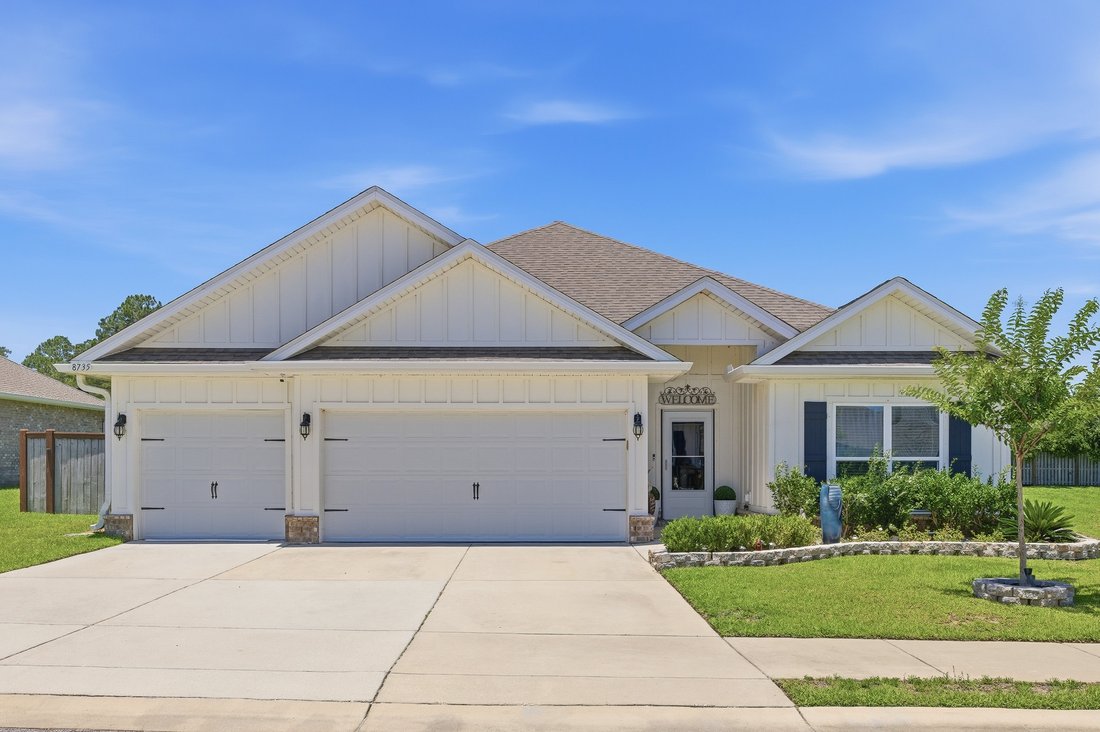 Foley, Alabama, United States 1 - 18230362