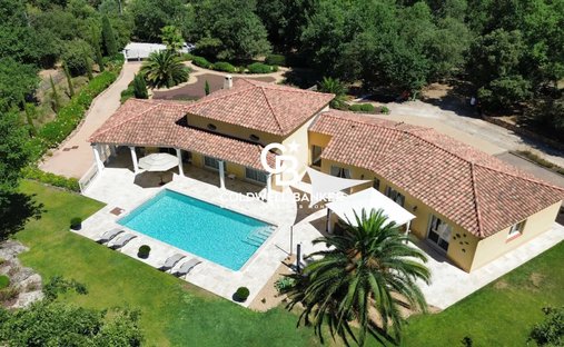 Villa in Peripherie, Les Arcs, France 1
