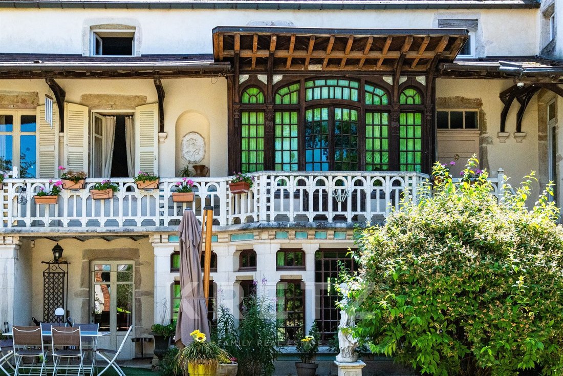 Estate in Savigny-les-Beaune, Bourgogne – Franche-Comté, France 3 - 18227386