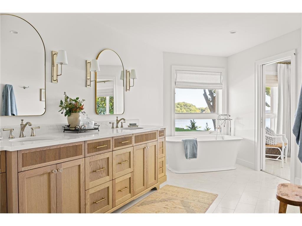 House in Lakeville, Minnesota, United States 5 - 16271097