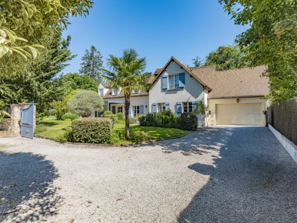 House in Saint-Remy-l'Honore, Ile-de-France, France 5 - 16099186