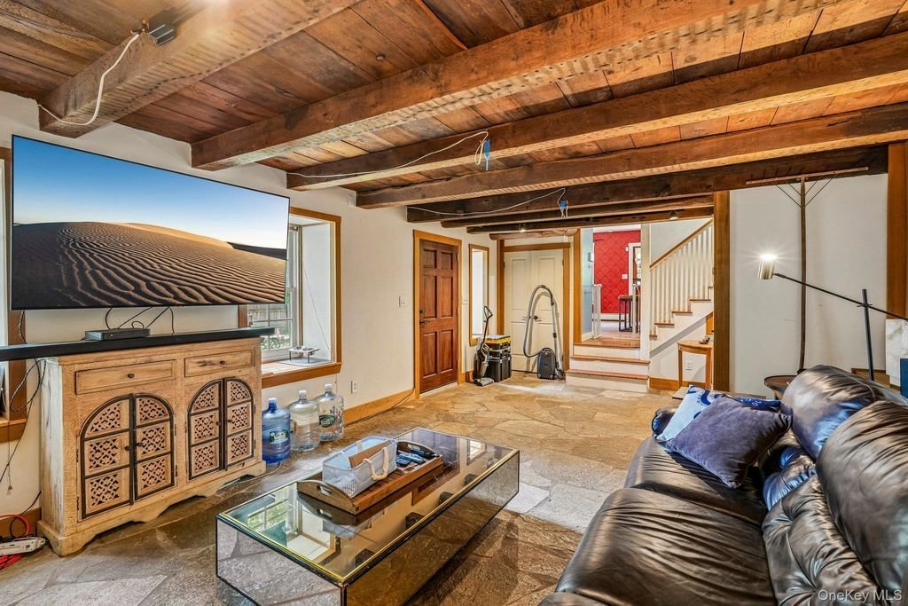 House in Airmont, New York, United States 5 - 18228959