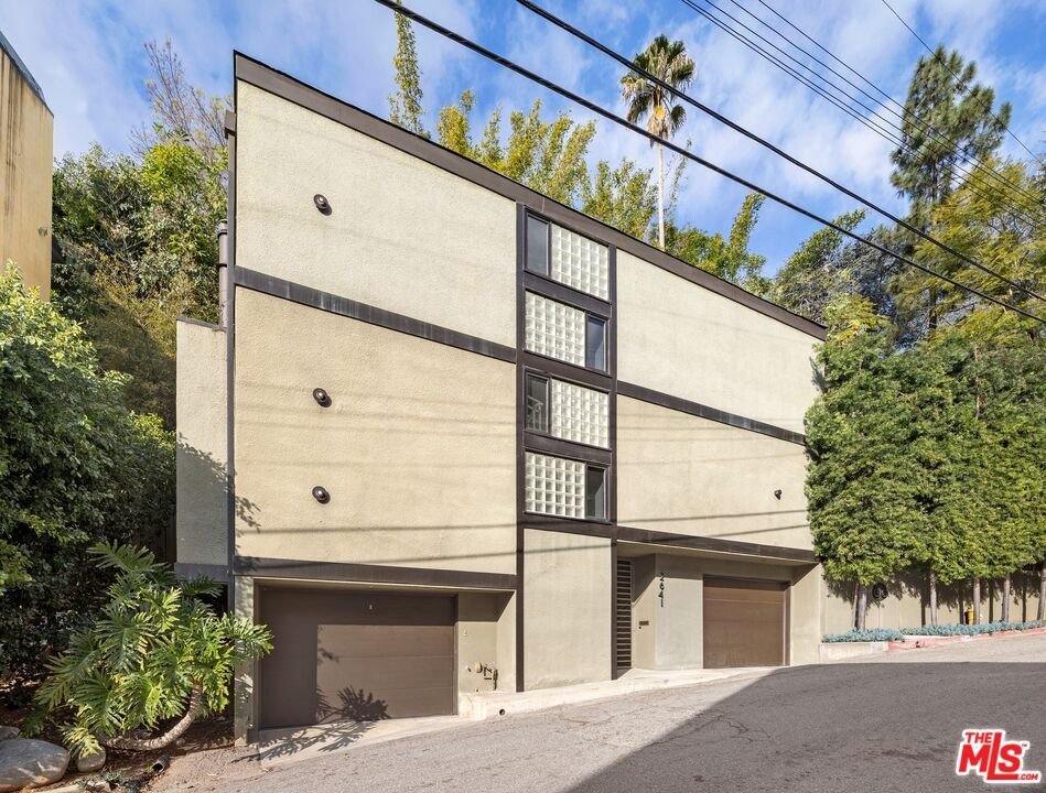 House in Los Angeles, California, United States 1 - 18230932