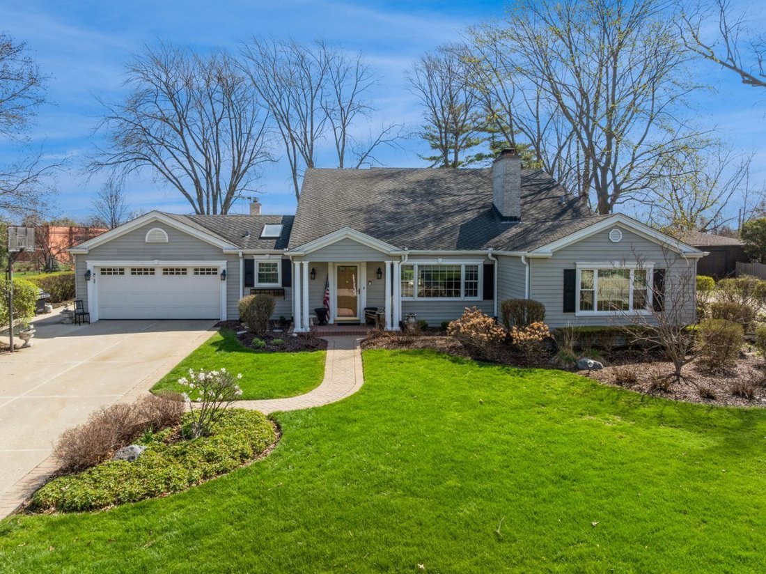 House in Arlington Heights, Illinois, United States 1 - 18228991