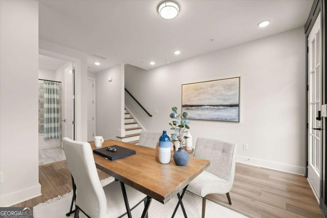Townhouse in Alpharetta, Georgia, United States 4 - 18226075