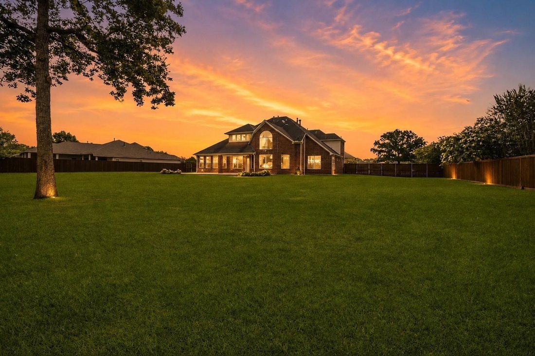 House in Conroe, Texas, United States 2 - 18230174