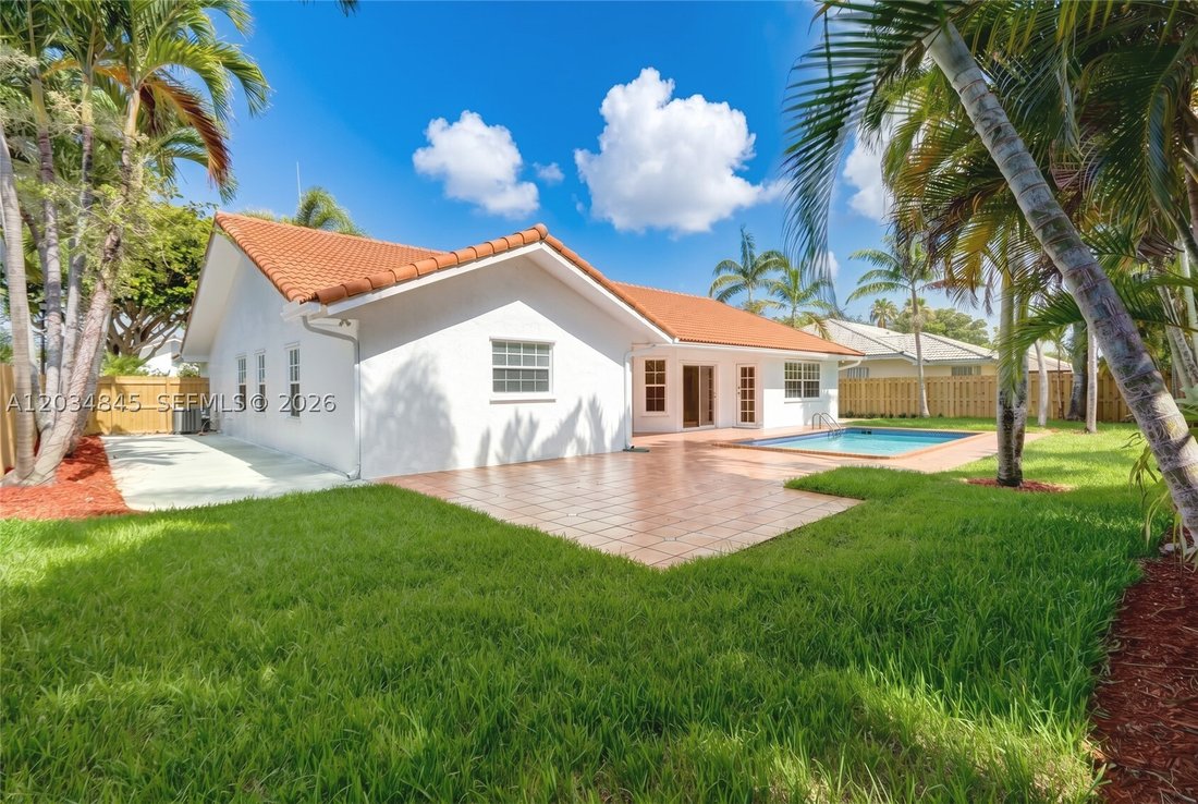 House in Miami, Florida, United States 5 - 18148856