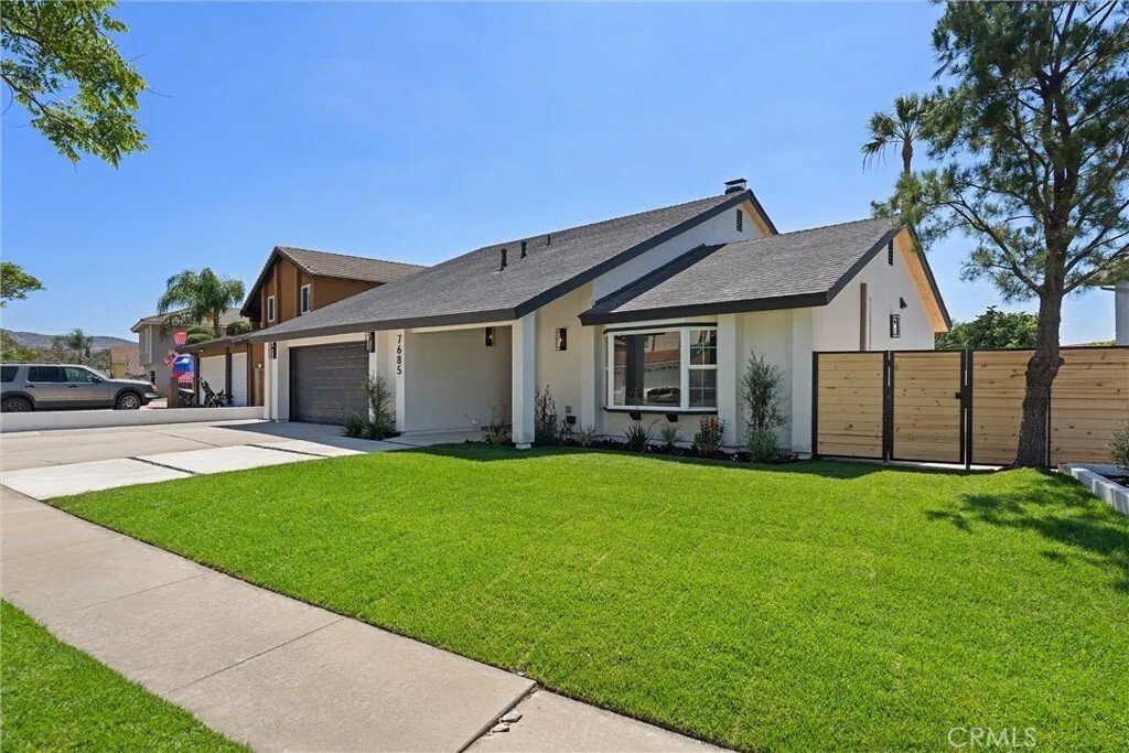 House in Orange, California, United States 3 - 18226015